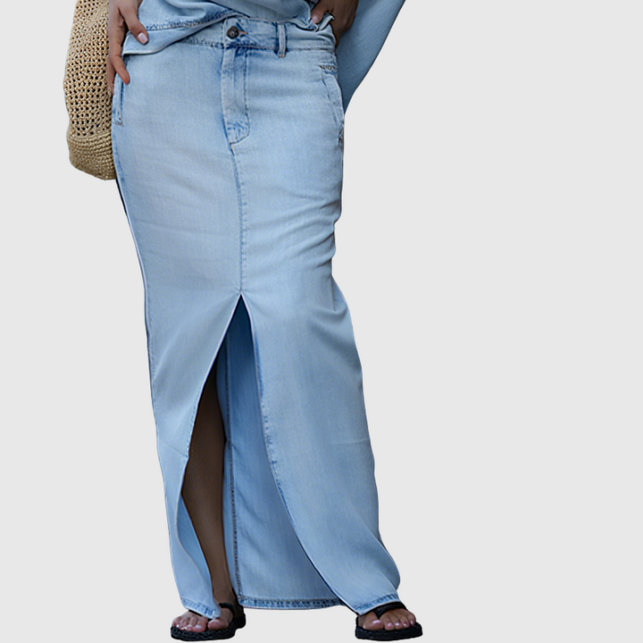 Venise | Dámský top s asymetrickými rameny a rozparkovou džínovou maxi sukní