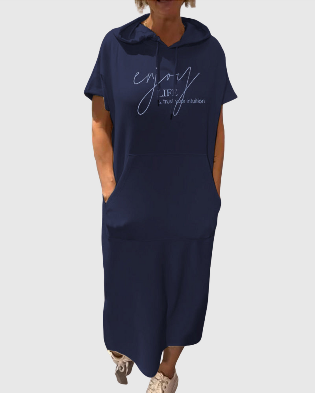 Ebba | Volné šaty s kapucí a ženským střihem